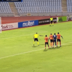 Cobrança de pênalti lenta na Copa do Caribe repercute mundialmente