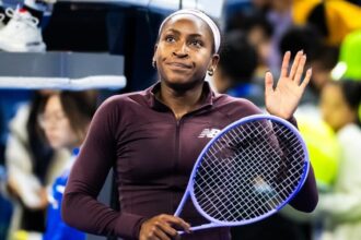 Coco Gauff exalta longevidade de Novak Djokovic e analisa desafios contra novas tenistas