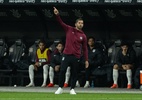Corinthians empata com o Vitória e auxiliar aponta penalização em campo