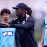 Corinthians encara decisão contra o vitória sob pressão no brasileirão