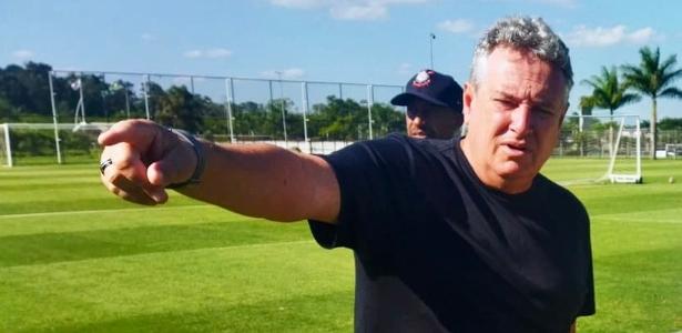 Corinthians reduz custos na base em meio a reestruturação e isolamento