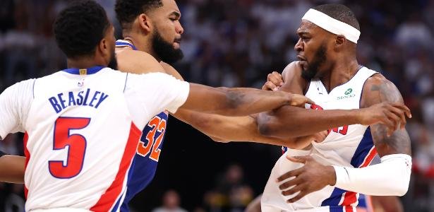 Cotovelada e briga marcam vitória dos Knicks sobre os Pistons