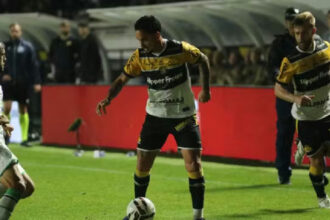 Criciúma supera América e mantém ambição por vaga no G6