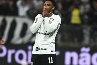 Crise no corinthians gera desespero após empate e longo jejum