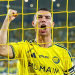 Cristiano Ronaldo faz hat-trick e se aproxima da marca histórica de mil gols