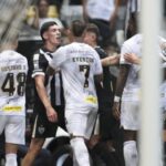 Cuca aponta excessos em provocações durante duelo entre Atlético-mg e Santos