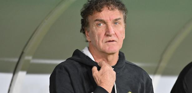 Cuca elogia entrega de neymar após vitória do santos fora de casa