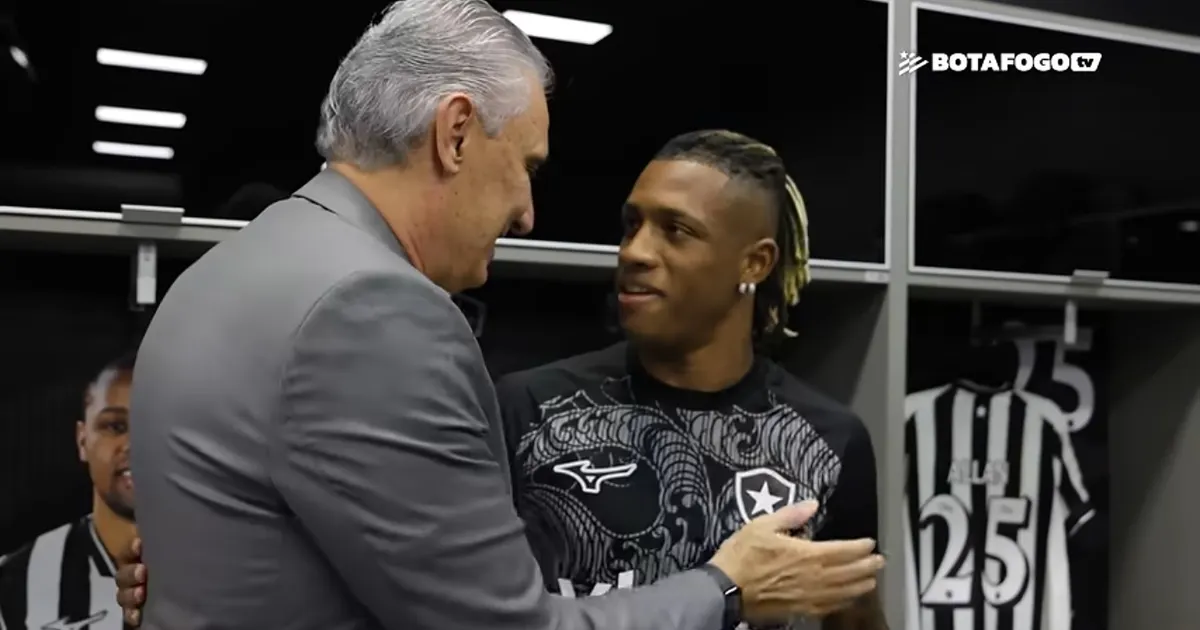 Danilo destaca importância de tite e aposta em futuro brilhante no botafogo