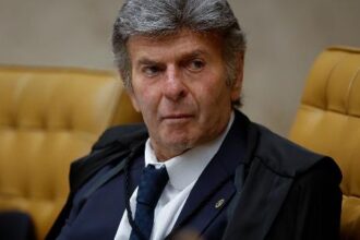 Decisão de Fux sobre bets no STF deve ocorrer apenas após o segundo turno