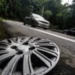 Descer a serra no ponto morto coloca sua segurança em risco extremo