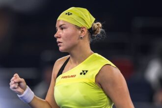 Diana Shnaider supera exaustão e avança às quartas no WTA 1000 de Wuhan