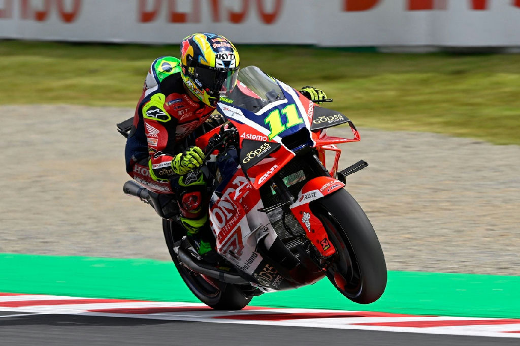 Diogo Moreira conquista pódio histórico na sprint da Motogp no Japão