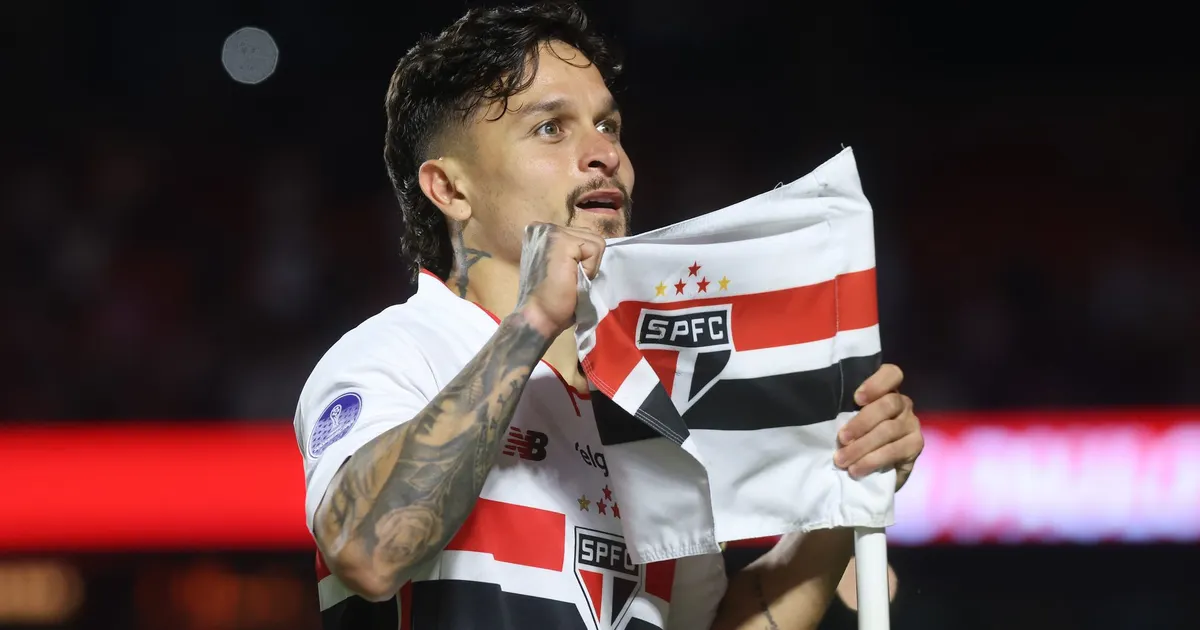 Diretoria do São Paulo descarta negociação envolvendo troca de atletas