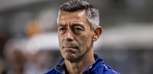 Dívida do Santos com comissão de Pedro Caixinha supera R$ 17,6 milhões