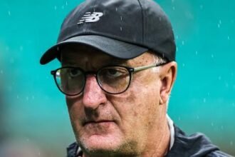 Dorival Júnior aponta falhas de atenção após revés do São Paulo