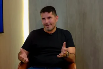 Eduardo Barroca exalta trajetória de Tite e destaca privilégio do Botafogo