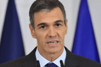Eleições antecipadas na Espanha: Pedro Sánchez reage a pressões políticas e sociais