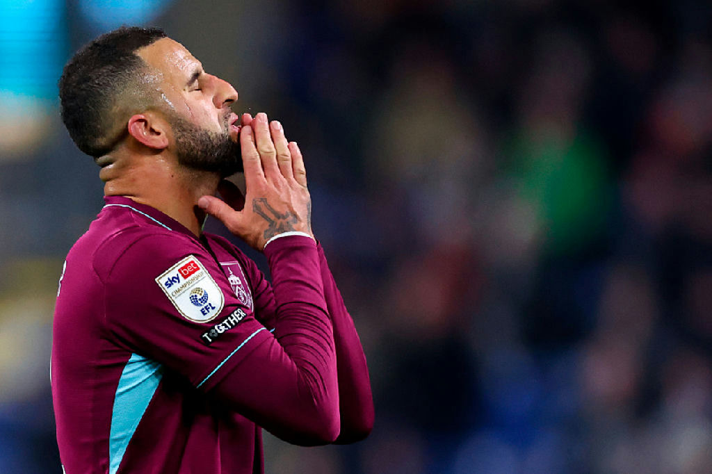 Em jejum de vitórias caseiras há um ano, Burnley caminha para novo rebaixamento