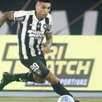 Empresário descarta Igor Jesus no Vasco e prioridade europeia