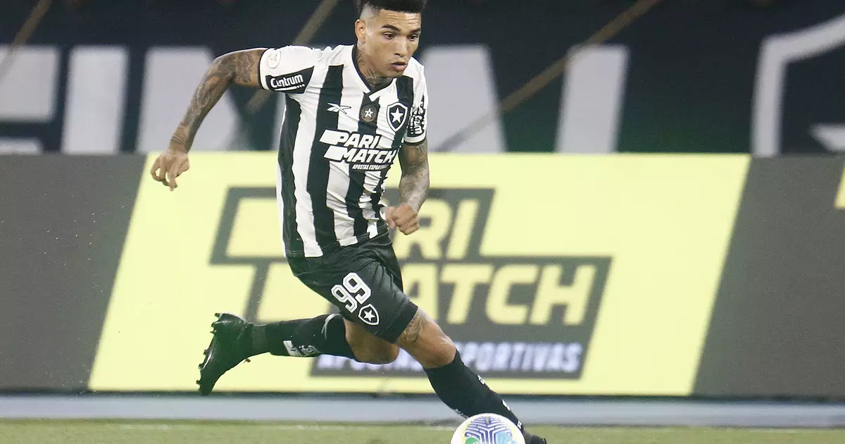 Empresário descarta Igor Jesus no Vasco e prioridade europeia