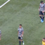Felipe Melo aponta disparidade entre Vasco e Botafogo na reta final do Brasileirão