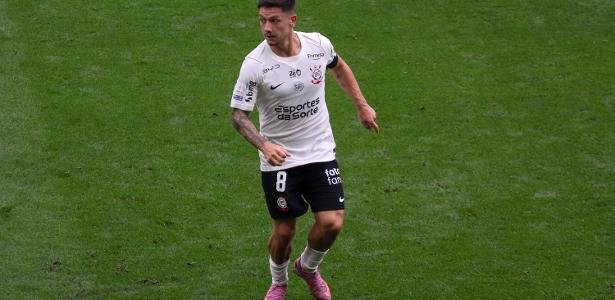 Fernando Diniz cobra maior protagonismo de Rodrigo Garro no Corinthians