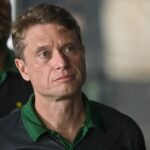 Fernando Seabra é demitido do Coritiba após derrota no Campeonato Brasileiro