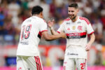 Flamengo domina o Bahia fora de casa e consolida a liderança