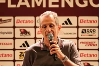 Flamengo e São Paulo lideram protesto contra proibição de apostas