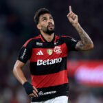Flamengo projeta ano sem grandes contratações após déficit e gastos