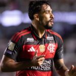 Flamengo visita Estudiantes pela semifinal da Libertadores em busca de vantagem na Argentina