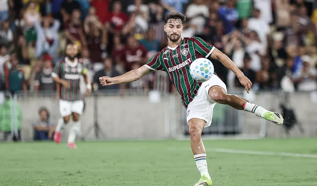 Fluminense define mudanças e lida com pendurados para enfrentar o Internacional