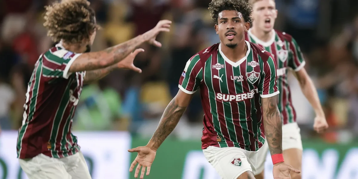 Fluminense domina retrospecto recente e reencontra a Chapecoense