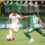 Fluminense tropeça diante da Chapecoense e torcida manifesta revolta