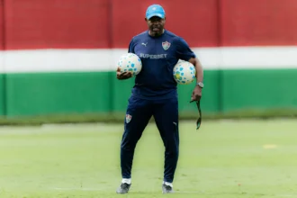 Fluminense vive disputa acirrada no setor ofensivo sob o comando de Marcão