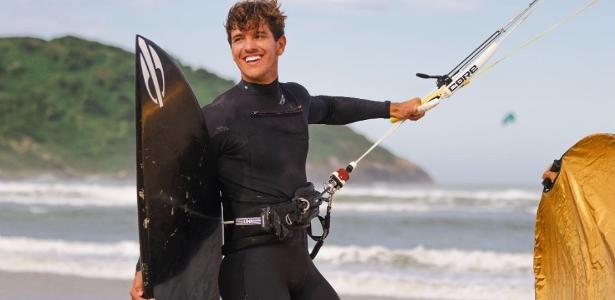 Gabriel Benetton celebra 2026 com título brasileiro de kitesurf e vice-campeonato mundial