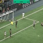 Gabriel garante vitória do Atlético-mg sobre o Santos em reta final eletrizante