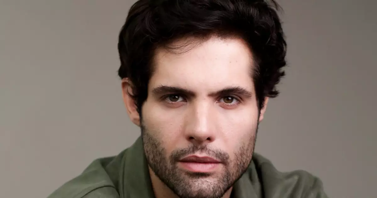 Gabriel Maximo celebra papel na segunda temporada de Amor da Minha Vida