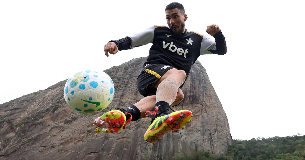Gestão de elenco faz Botafogo avaliar preservação de titular ante a Chapecoense