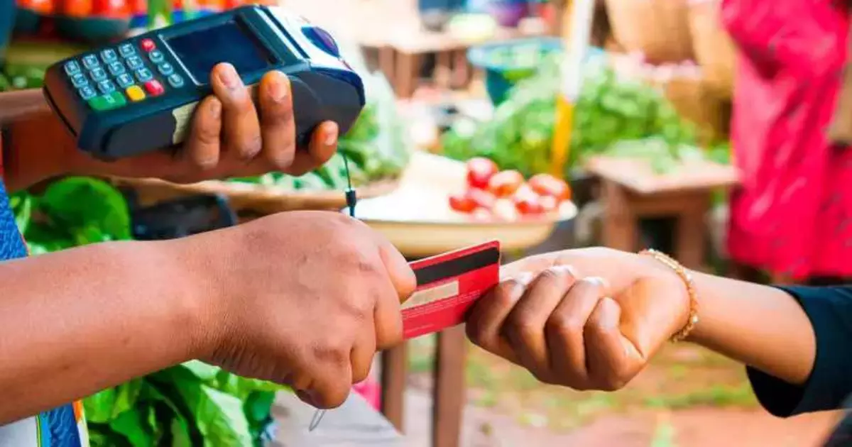 Governo estadual eleva auxílio-alimentação para R$ 445,19