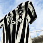Governo permite venda de estoques de camisas de futebol com marcas de apostas