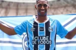 Grêmio acumula dívidas e enfrenta risco de nova punição na Fifa