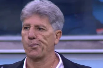Grêmio perde para o Cruzeiro e garante Botafogo fora do Z-4