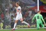 Harry Kane alcança recorde histórico de partidas pela seleção da Inglaterra