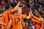 Holanda supera Sérvia em Eindhoven e assume ponta na Liga das Nações