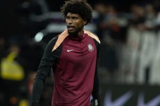 Hugo Souza revela temor de rebaixamento no corinthians