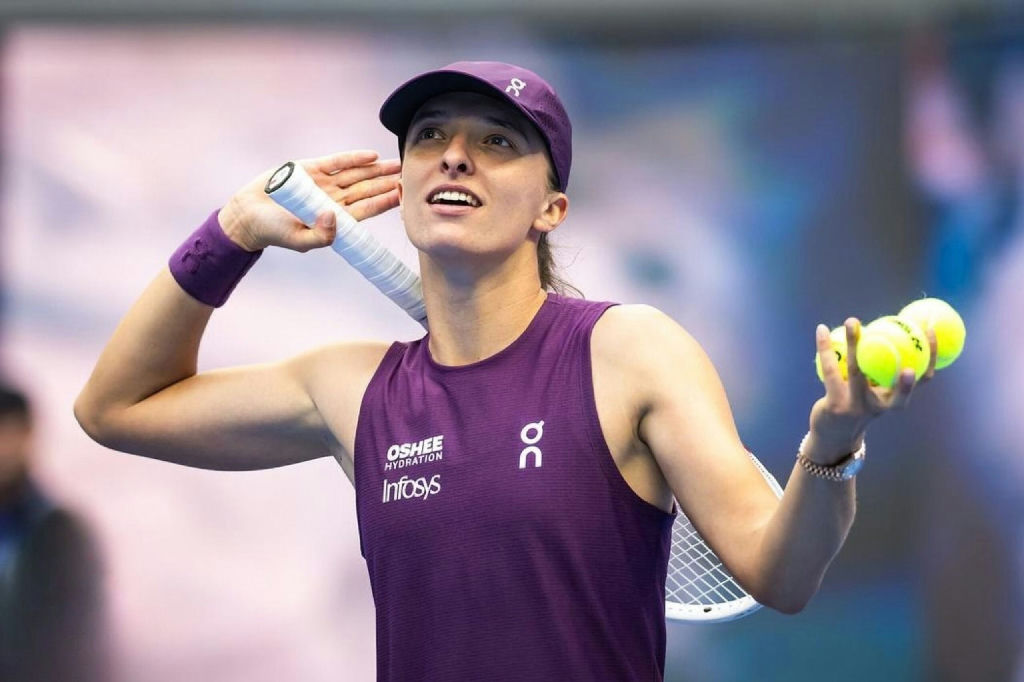 Iga Swiatek enfrenta cenário inédito na disputa por vaga no WTA Finals