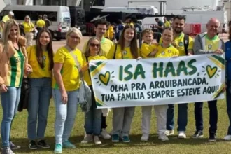 Isa Haas vive noite de emoção em estreia histórica da Seleção Feminina em Porto Alegre