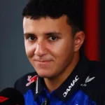 Isack Hadjar enfrenta punição de cinco posições no grid do GP do Bahrein