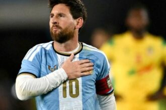 Joan Gaspart reconhece excessos em críticas a Lionel Messi mas recusa pedido de desculpas
